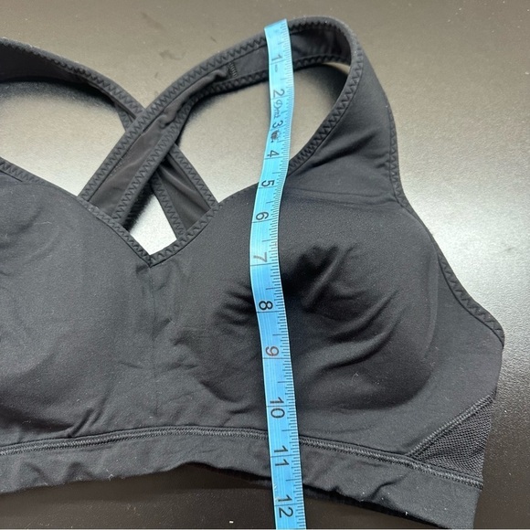 Athleta Women’s Sports Bra Black Size Large VNeck Crisscross Back Gym Active - Picture 7 of 11